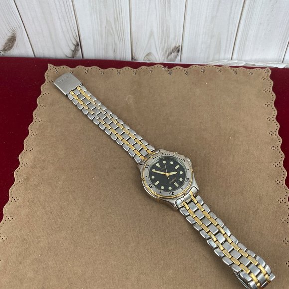 Vintage Fossil StarMaster Watch Gold Silver Black Face Luminous Hands - Picture 5 of 7